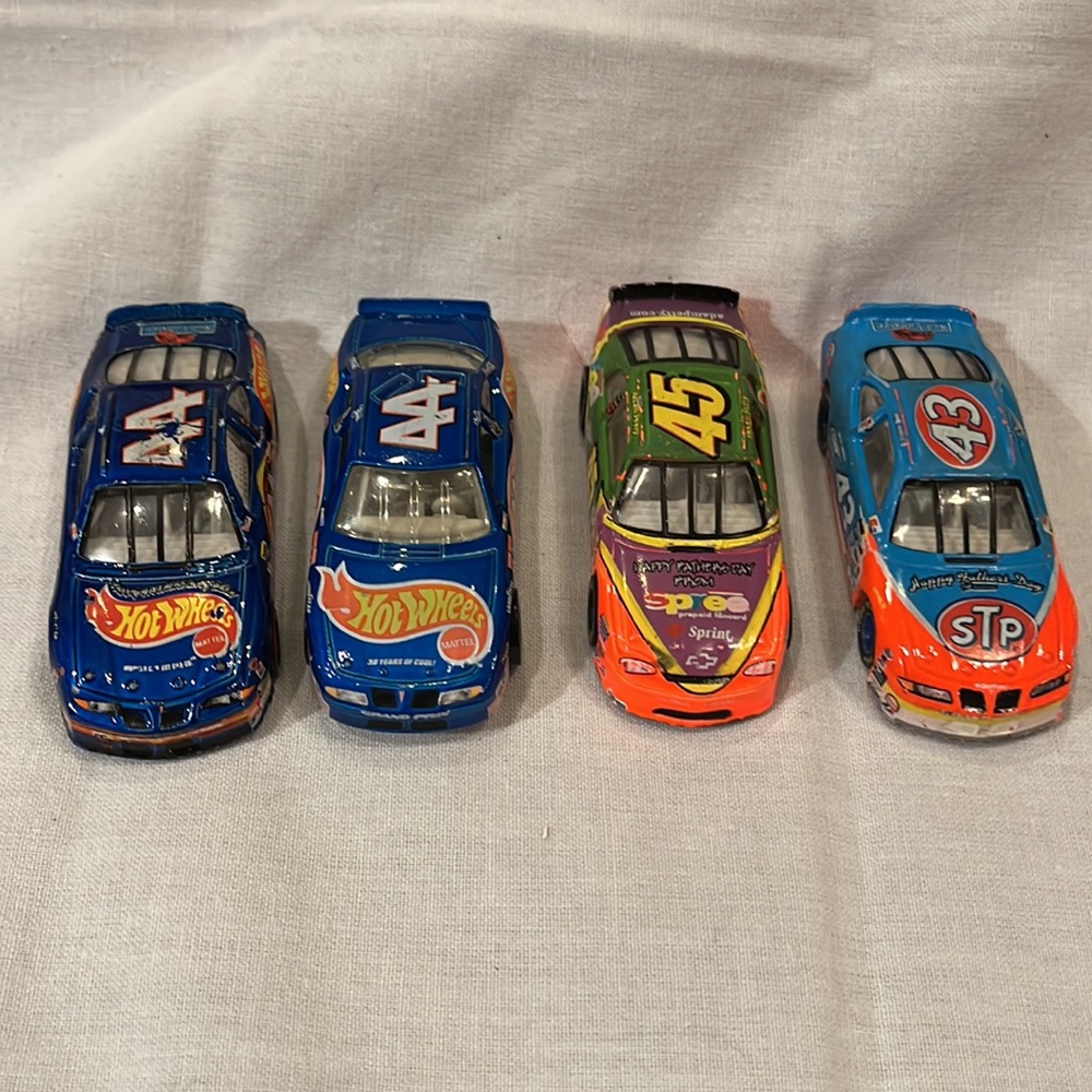 Hot Wheels NASCAR Cars